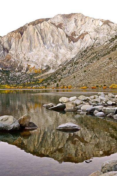 File:Convict Lake - Eastern Sierras.jpg