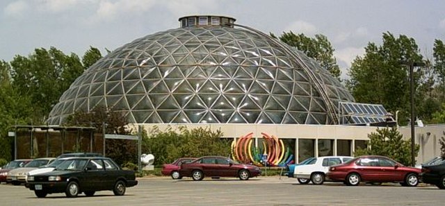 Image: Des Moines Botanical Center