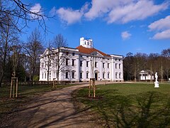 Дессау, Schloss Georgium und Blumengartenhaus.jpg