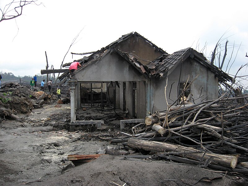 File:Destroyed house in Cangkringan Village after the 2010 Eruptions of Mount Merapi.jpg