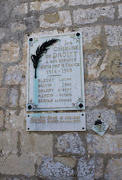 File:Droizy Plaque Monument.jpg