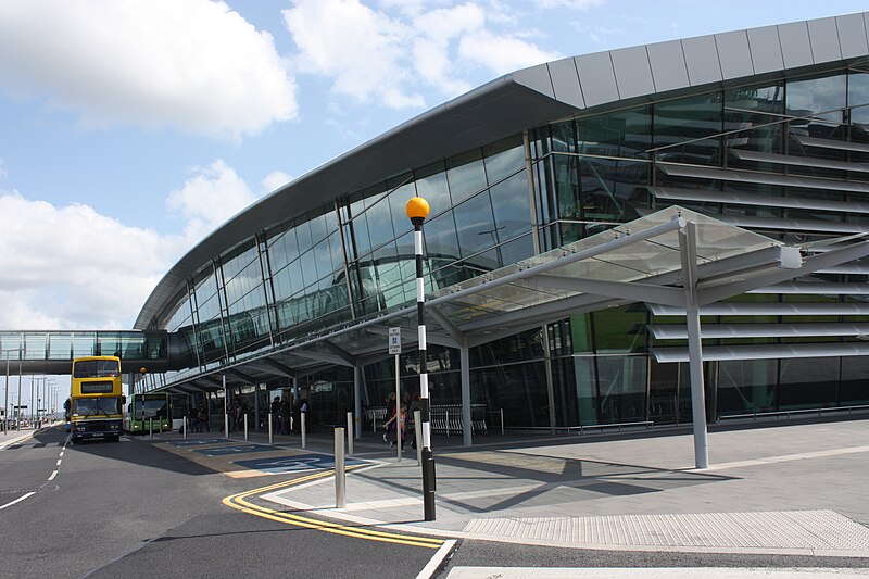 File:Dublin Airport, May 2011 (05).JPG