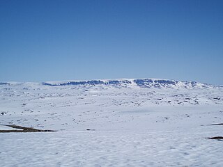 <span class="mw-page-title-main">Hallingskarvet</span> Mountain range in southern Norway