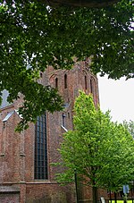 Miniatuur voor Bestand:Edam - Matthijs Tinxgracht - View SSE on Grote of St.Nicolaaskerk.jpg