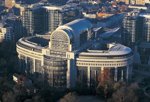 Parlamentets säte i Bryssel, Belgien, där bland annat utskottssammanträdena hålls.