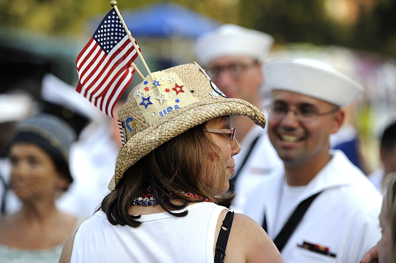 File:Flickr - Official U.S. Navy Imagery - Sailors attend the Boston Pops Fireworks Spectacular during Boston Navy Week..jpg