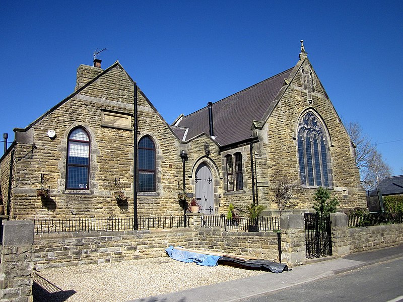 File:Former chapel, Shaw Mills (geograph 4115490).jpg