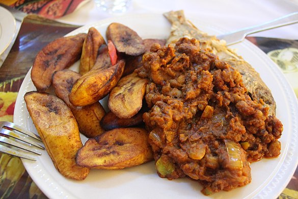 Red-red: bean and fish stew with fried plantain