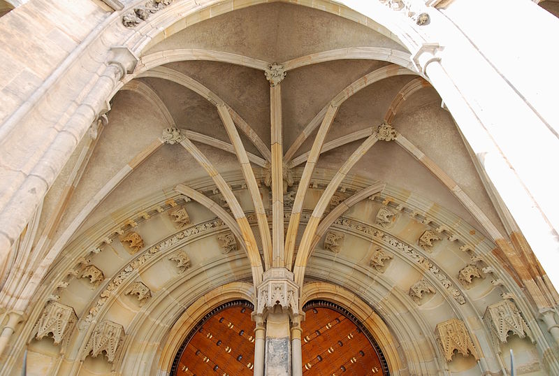 File:Golden Gate (St. Vitus Cathedral).JPG