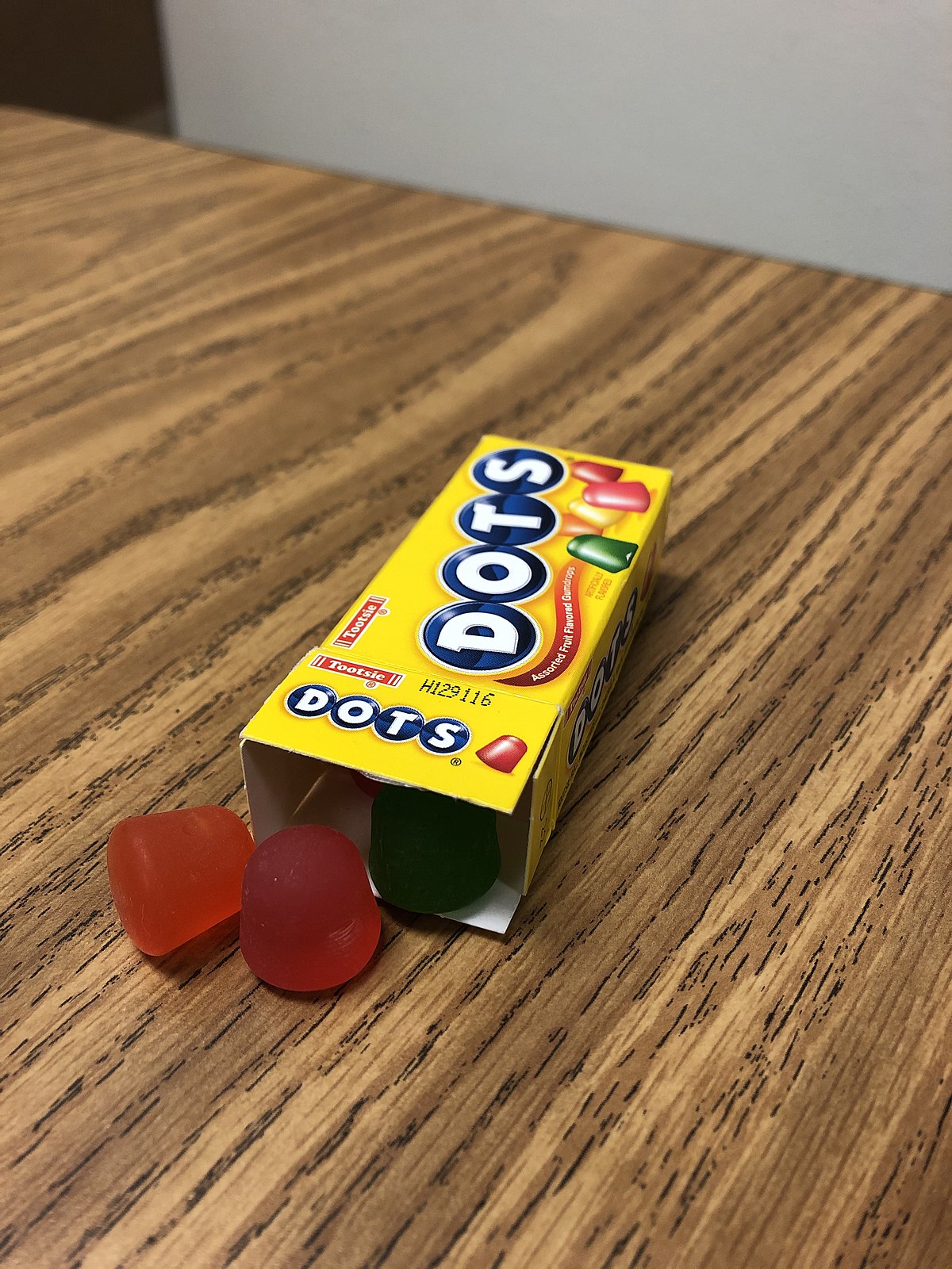 Dots (candy) - Wikipedia