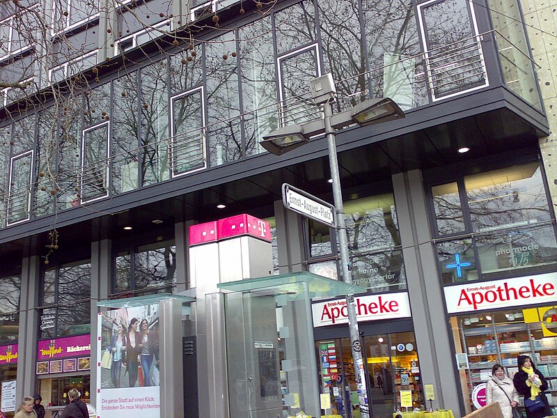 File:Hannover - Apotheke - panoramio.jpg