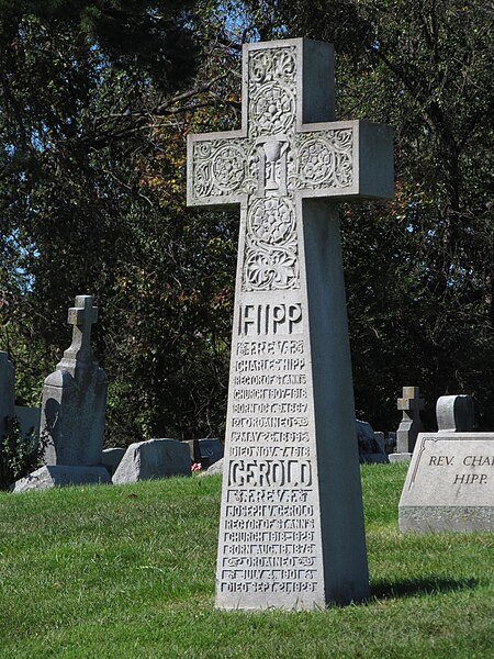 Hipp and Gerold Cross