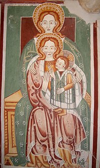 Vægmaleri med gruppen Anne, Jomfru og Jesus.  Jesus laver en gestus af velsignelse.