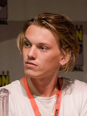 Jamie Campbell Bower at the 2009 Comic-Con Int...