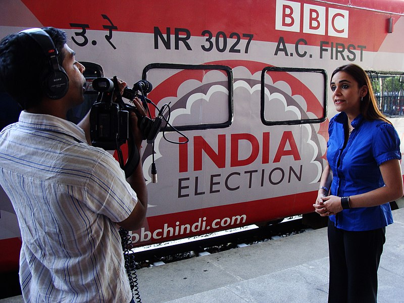 File:Karishma Vaswani does a piece to camera at the launch of the Indian Election train (3534963549) (2).jpg