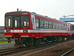 Kashima rinkai Railway-kiha6000.JPG