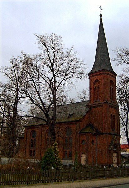File:Kirche Gröditz 2.jpg