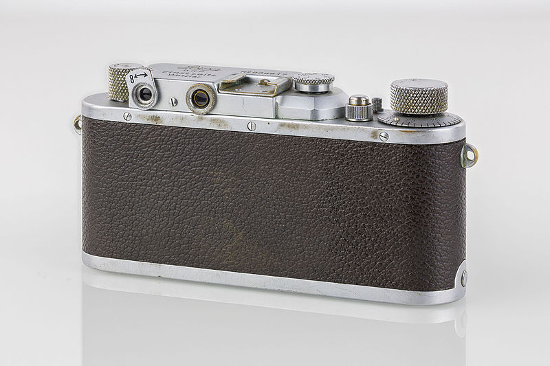 File:LEI0260 197 Leica IIIa - Sn. 206617 1936-M39 Back view.jpg