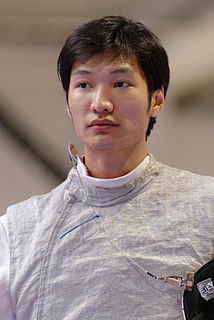 Lei Sheng Chinese foil fencer