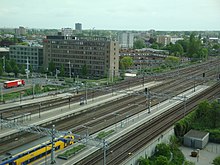 Station Leiden Centraal zuidzijde van af het Level-gebouw, mei 2018