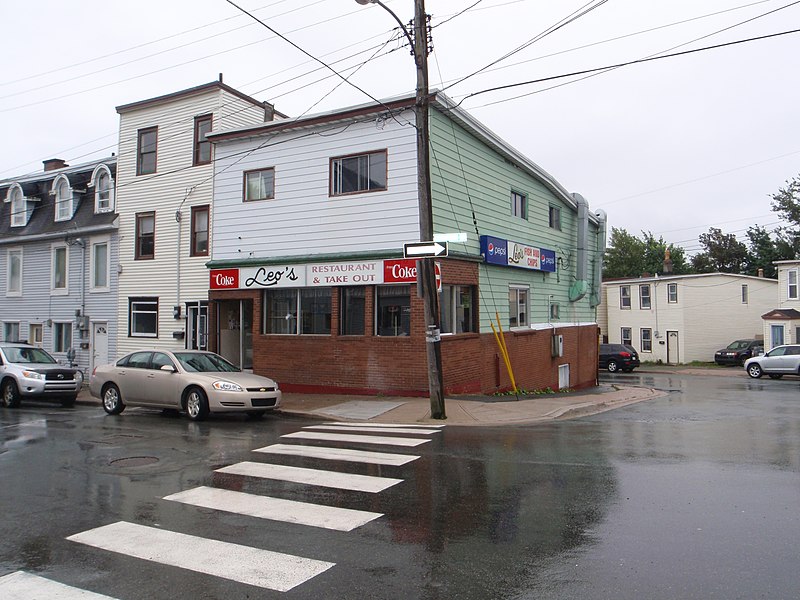 File:Leo's Fish and Chips - panoramio.jpg