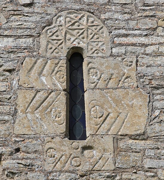 File:Loophole window, St Nicholas, Earls Croome - geograph.org.uk - 3588418.jpg