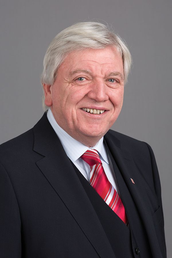 File:MJK00892 Volker Bouffier.jpg