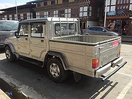 Mahindra Bolero Double Cabine Arrière.JPG