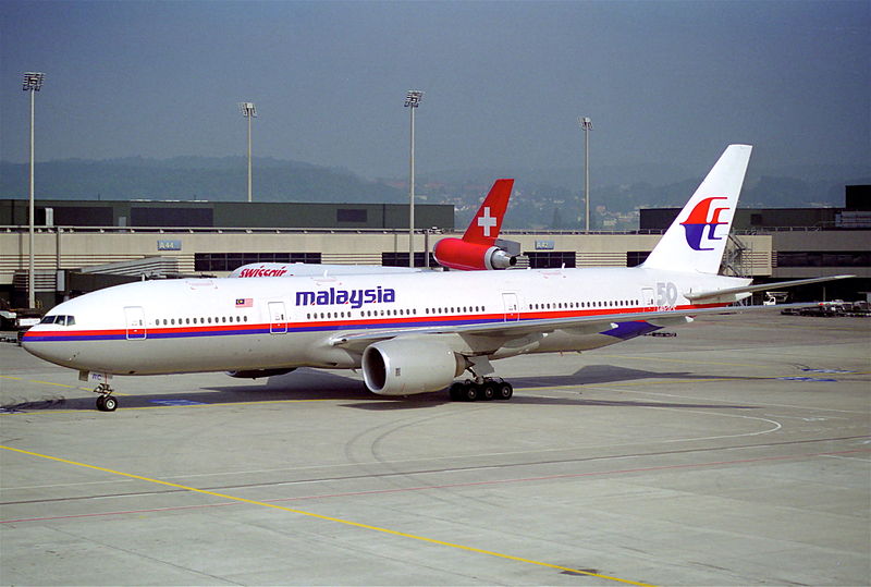 File:Malaysia Airlines Boeing 777-2H6ER; 9M-MRC@ZRH;28.09.1997 (6470730897).jpg