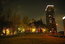 Memorial hall in Meijigakuin - nightscene.jpg