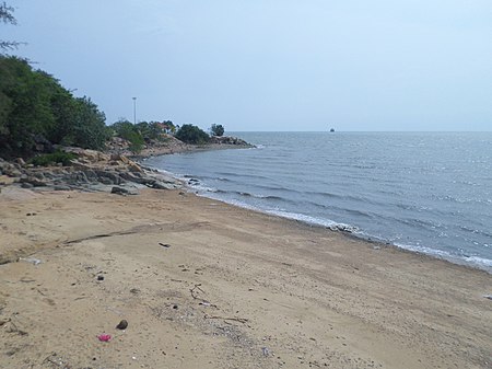 Fail:Minyak_Beku_Beach.JPG