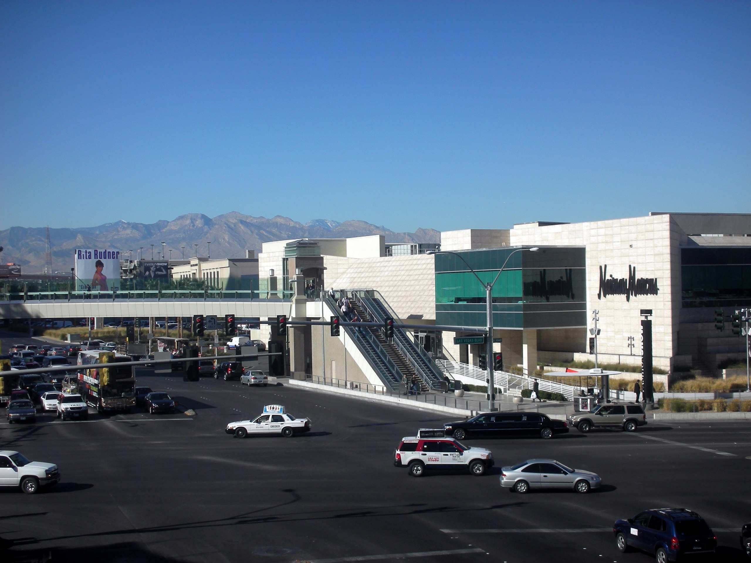 Neiman Marcus Store Las Vegas Stock Photo - Download Image Now
