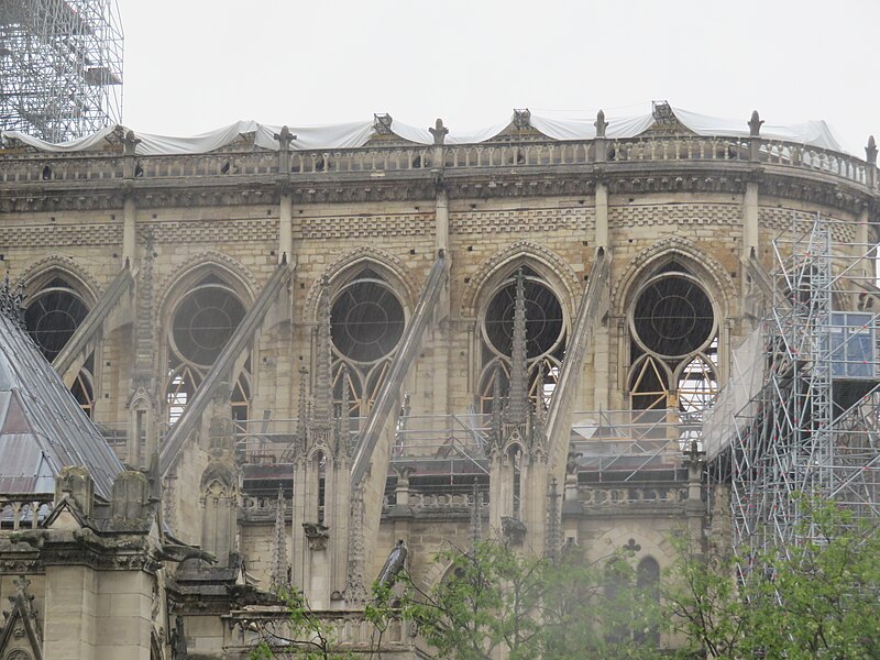 File:Notre-Dame - 2019-05-10 - Apse from the south 03.jpg