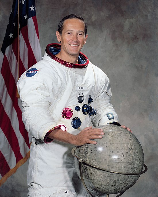 Самый молодой астронавт. Астронавтчарли Дюк.. Астронавты Аполло 16.