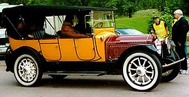 Packard Twin Six Touring (1916)