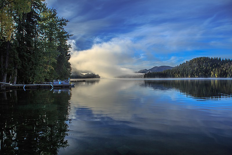 File:Peaceful Cove Resort on Lac Des Roches…sunrise shots (8028687586).jpg