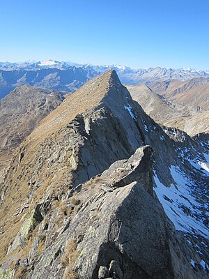 Piz Tanelin in summer