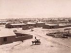 Baluchistans provinshuvudstad Quettas militärdistrikt fotat 1889 av Fred Bremner.[4]