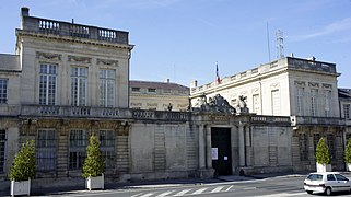 Le bâtiment rue Carnot.