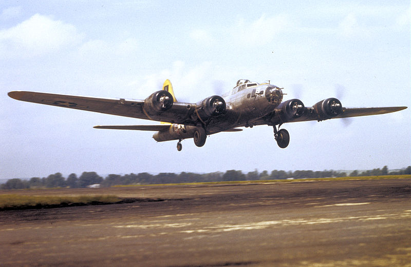 File:RAF Bury St Edmunds - 94th Bombardment Group - B-17 taking off.jpg