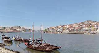 <span class="mw-page-title-main">Rabelo boat</span> Portuguese wooden cargo boat