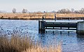 Ramspolbrug, Markeringspalen voor de ingang van de brug.