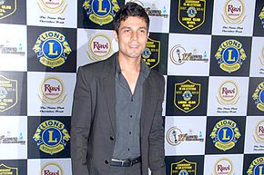 Randeep Hooda - Wikipedia