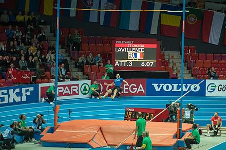 Renaud Lavillenie bei seinem 6,07-Meter-Sprung