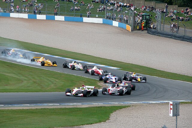 Formula Renault 3.5 Series at Donington Park in 2007.