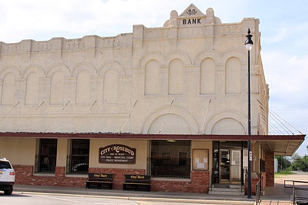 Rosebud Texas City Hall 2018.jpg