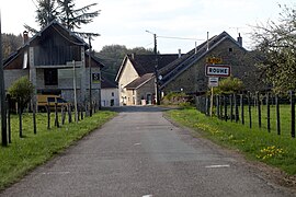 Entrée du village.