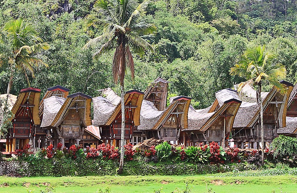 Rumah Tongkonan Di Toraja
