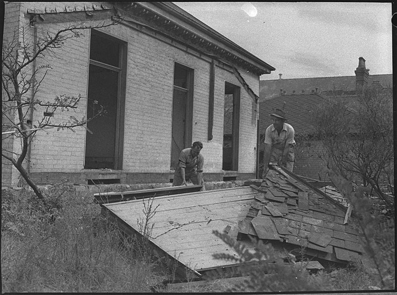 File:SLNSW 32516 Houses being demolished for Conservatorium.jpg