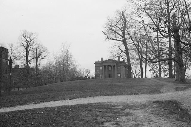 The Hillhouse family mansion at the present-day site of Kline Biology Tower